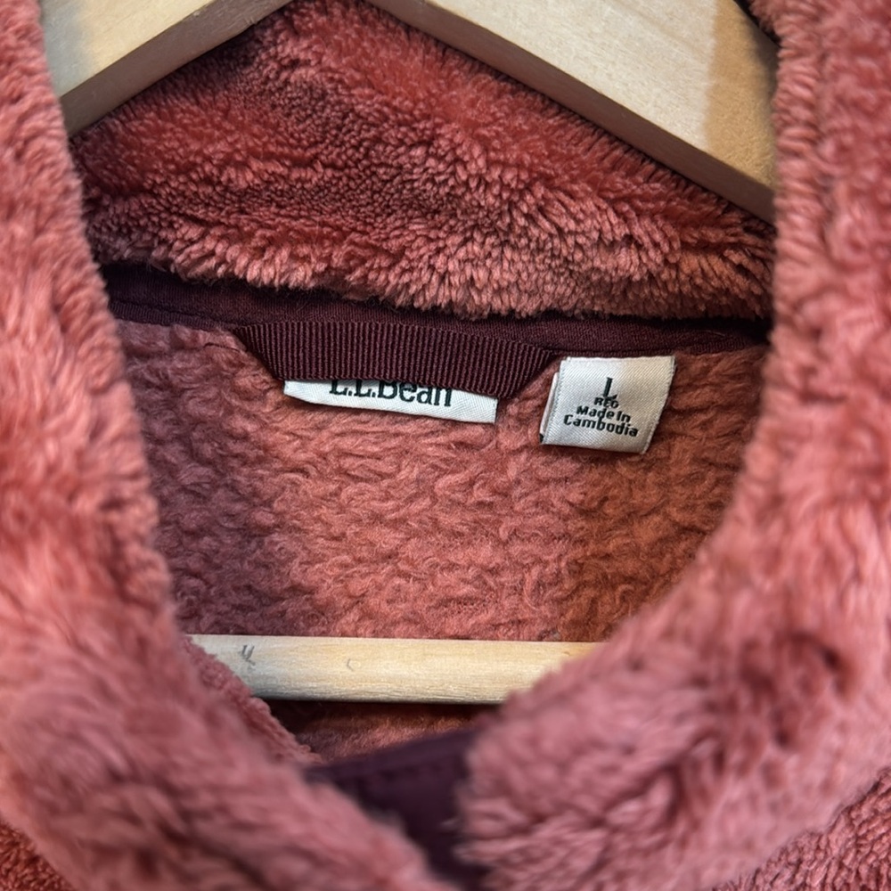 L.L. Bean Sherpa Fleece Pullover - Picture 3 of 5